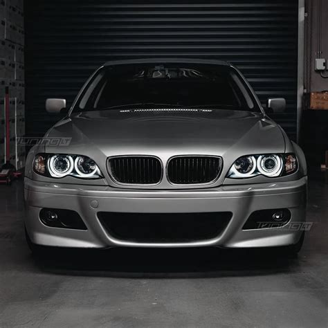 BMW E46 facelift priekinės grotelės ir priekiniai žibintai