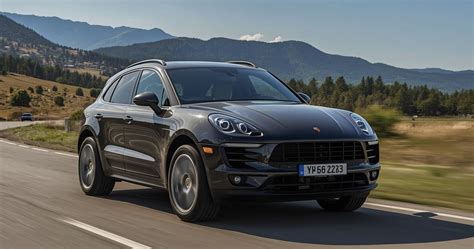 Porsche sportinio visureigio vaizdas