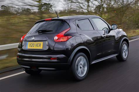Infografika: Nissan Juke 2012 dizaino ypatybės ir interjero zonavimas