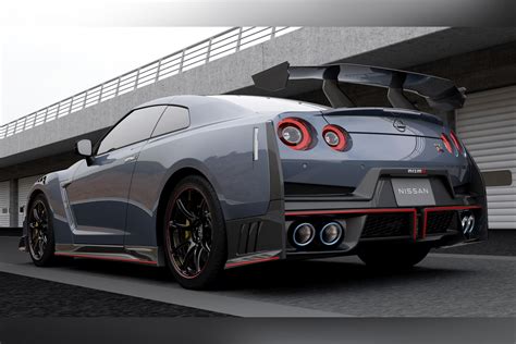 Chronologinė Nissan GT-R modelių raida, infografika