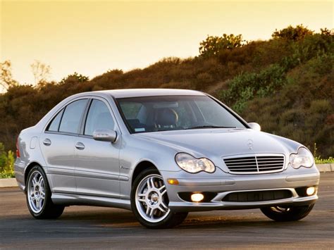 Teminis Mercedes-Benz W203 modelio (2000-2004 m.) nuotrauka