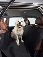 Vizualizacija: HUNTER Car seat Blanket užtiesalas galinei sėdynei, parodytas su augintiniu.