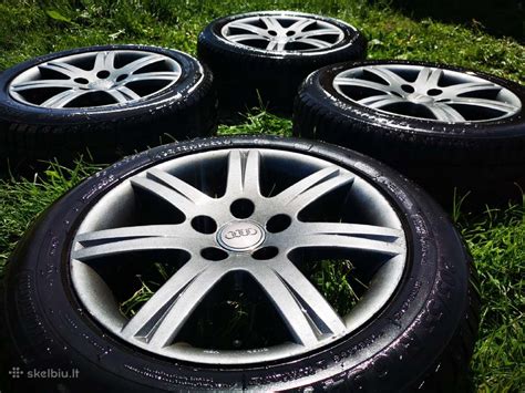 Teminė Audi A3 su R16 ratlankiais nuotrauka