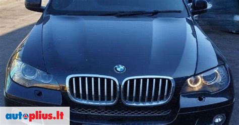 Teminė nuotrauka, vaizduojanti automobilių dalis ir autoservisą