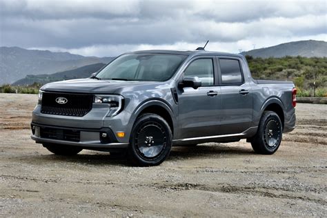 Ford Maverick visureigio eksterjero nuotrauka
