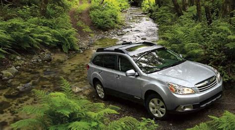 Infografika: skydelio keitimo procesas Subaru Outback 2011