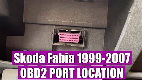 OBD2 kištuko vieta Skoda Fabia Mk3 - apatinė vairuotojo pusė