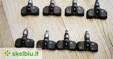 Skirtingi TPMS daviklių vožtuvų koteliai