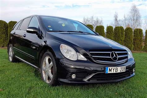 Mercedes-Benz R klasės automobilio eksterjero nuotrauka