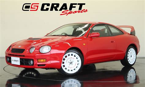 Toyota Celica ST205 GT-Four vaizdas, pabrėžiantis WRC stiliaus spoilerį