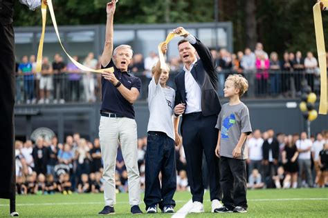 Naujosios Vilnios futbolo komplekso vizualizacija (pirminis projektas)