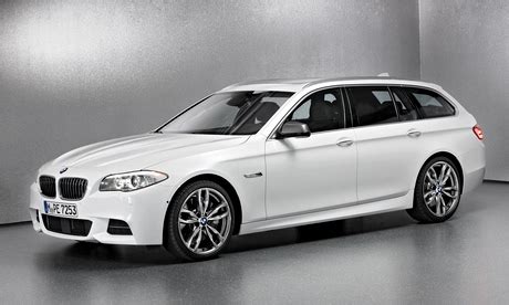 BMW 535d Touring salonas
