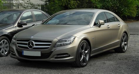 Bendras Mercedes-Benz CLS 350 C218 CDI 4-Matic BlueEfficiency modelio vaizdas iš priekio