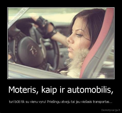 Juokinga iliustracija, kurioje moteris ir automobilis sulyginami