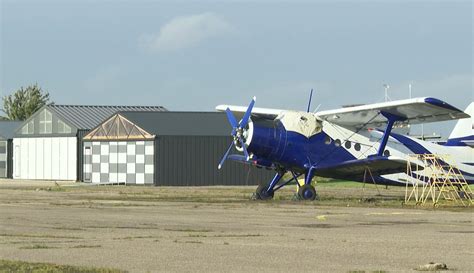 Profesionalų vairuotojų varžybos. Kėdainių aerodromas.