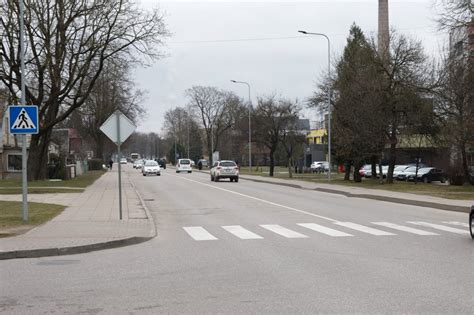 Tematinė nuotrauka Jonavos Gudžionių gatvės remonto darbų metu