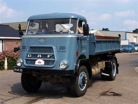 1974-ųjų DAF sunkvežimis (AlfvanBeem, Wikimedia)