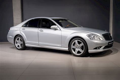 Mercedes-Benz S 500 W221 salono interjeras