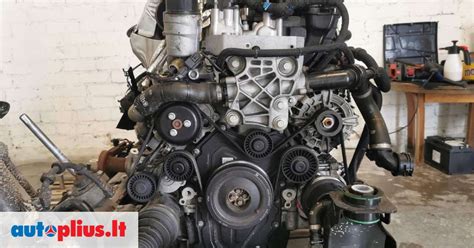 automobilio variklio diržų komplektas ir guoliai