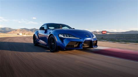 Tematinis foto: Toyota GR Supra sportiniame režime