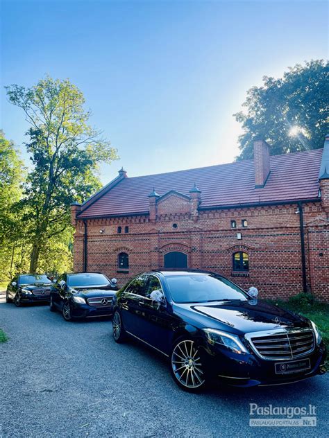 Nuotraukų galerija su įvairių automobilių atliktų darbų pavyzdžiais.