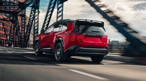 Teminis Toyota RAV4 2026 modelio nuotrauka, vaizduojanti automobilį modernioje aplinkoje