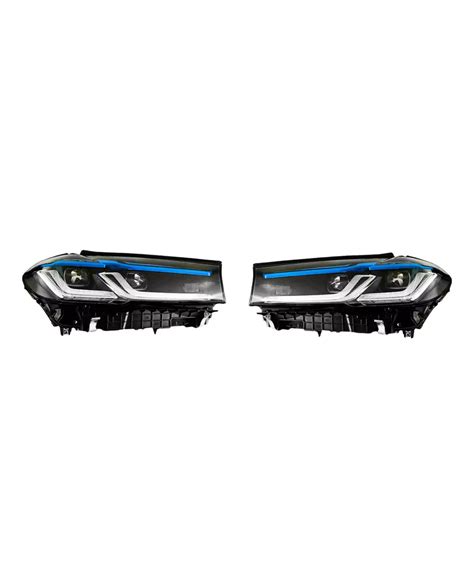 Standartiniai BMW LED priekiniai žibintai su posūkių apšvietimo funkcija G30 5 serijos modelyje