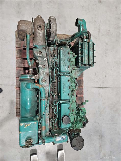 Senas pramoninis Volvo Penta D67 variklis