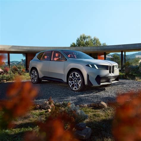 BMW X serijos interjeras su sportinėmis sėdynėmis (nuotrauka)