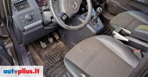 Schematinis Opel Zafira A kėbulo vaizdas su Flex 7 sėdynių sistema