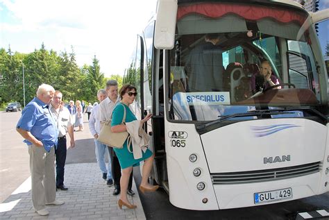 Teminė nuotrauka su „Ecolines“ autobusu kelionėje
