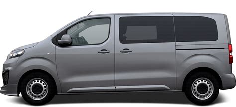 Opel Vivaro besisukančio rato ant sniego iliustracija