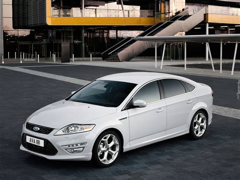 Ford Mondeo Mk4 interjero detalės