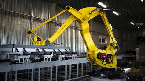 Modernizuota gamybos linija su robotais