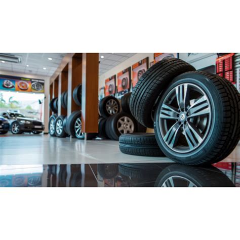 Automobilio padangų ir ratlankių nuotrauka