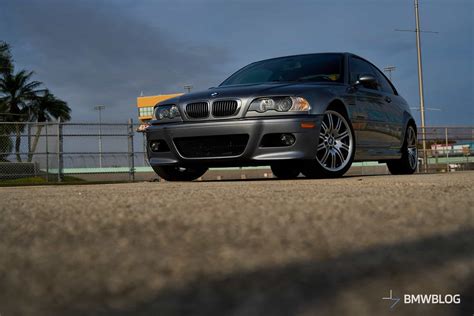 Tematinė nuotrauka, vaizduojanti BMW E46 su įmontuotu U-Diff galiniu difuzoriumi