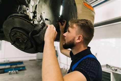 automobilio ašies detalės