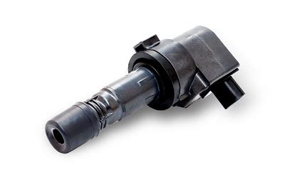 automobilio uždegimo ritė ir žvakės