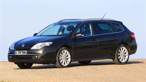 Pirmosios kartos Renault Laguna hečbeko ir universalo (Grandtour) nuotraukos