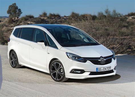Modelių linijos: Opel Zafira B ir Zafira Tourer schemos