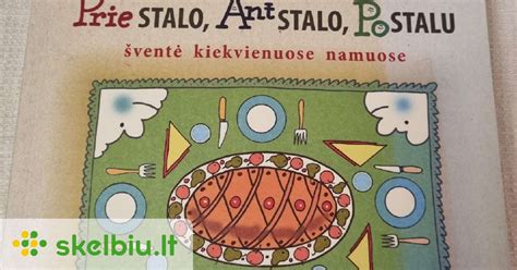 Nuotrauka automobilinės multimedijos komplektacijos (visi komponentai ant stalo)