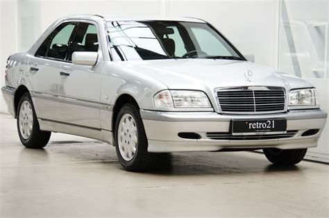 Mercedes-Benz C 180 (W202) modelio nuotrauka