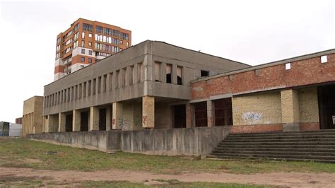 Teminė nuotrauka: apleisti ir apgriuvę pastatai Detroite