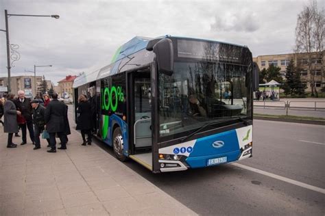 Archyvinė nuotrauka senojo KAG-3 autobuso pūgos metu
