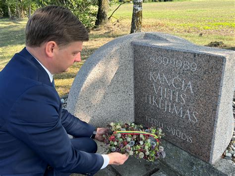 Atminimo vieta Telšių rajono autobusų avarijai