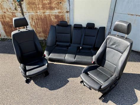 BMW E91 salonas su prietaisų skydeliu