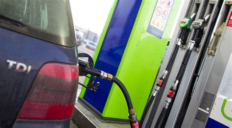 Degalų durelių vieta automobilyje