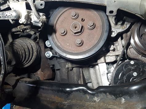 Paskirstymo diržo schema Volvo D5 varikliui
