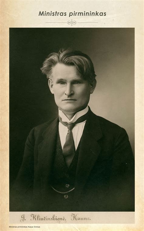 Prezidentas Kazys Grinius prisiekia III Lietuvos Respublikos Seime 1926 m.