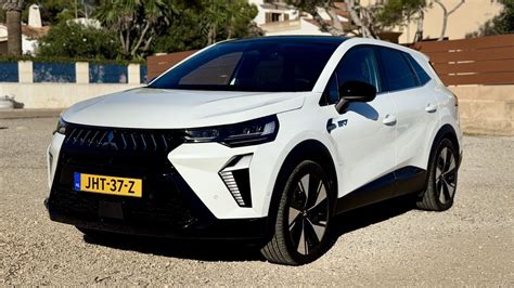 Mitsubishi Grandis variklių skyrius arba variklių tipų infografika